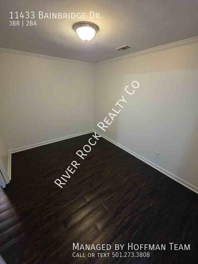 11433 Bainbridge Dr - Photo 3 of 13
