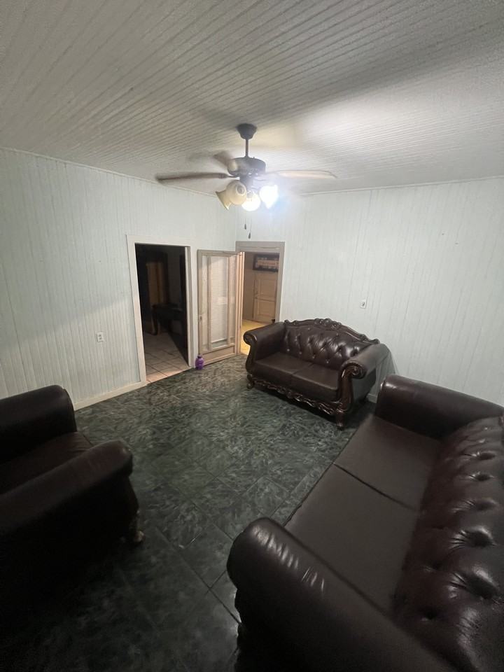 1715 Benavides St #NA - Photo 3 of 10