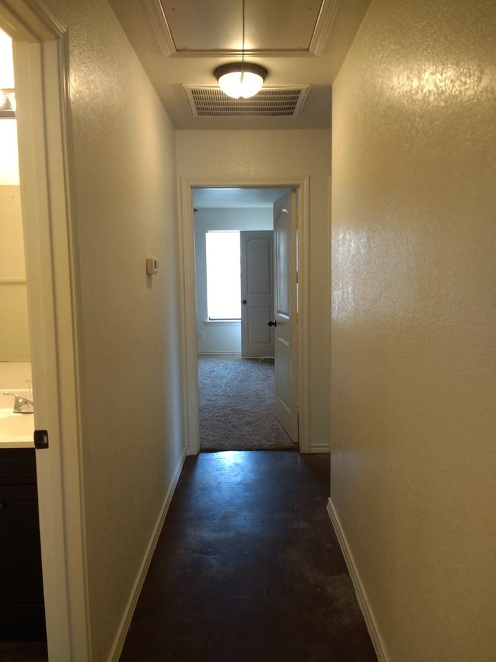 8124 Doreen Ave #1 - Photo 6 of 17