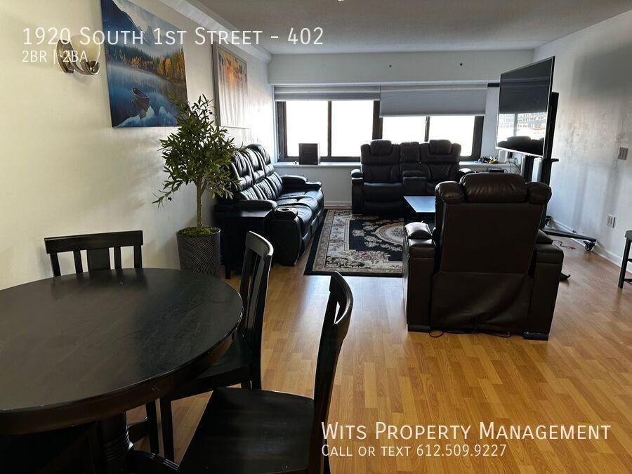 1920 S 1st St #402 - Photo 3 of 10