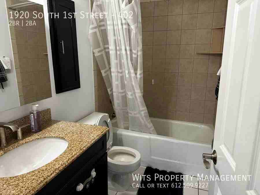 1920 S 1st St #402 - Photo 5 of 10