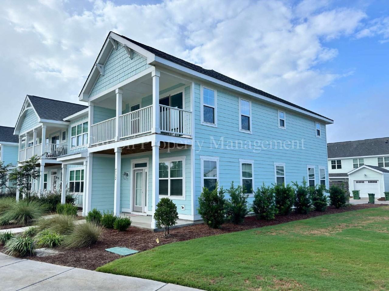 4732 Siddons Dr - Photo 2 of 50