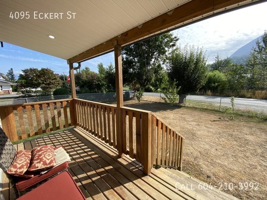 4095 Eckert St - Photo 3 of 28