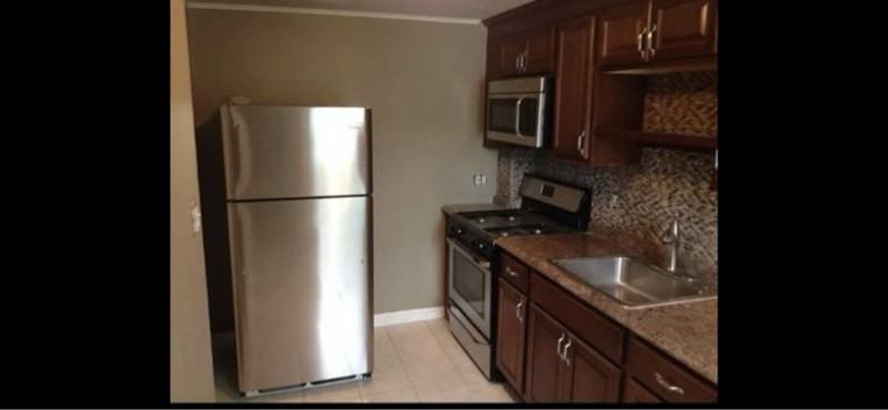 127 E Coulter Ave #A - Photo 2 of 9