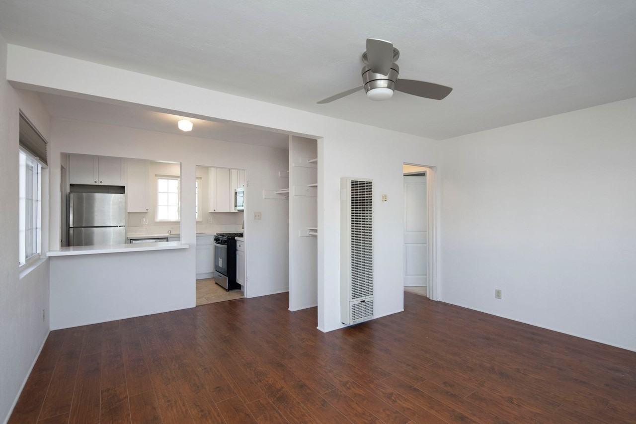 7453-7455 Fulton St - Photo 2 of 14