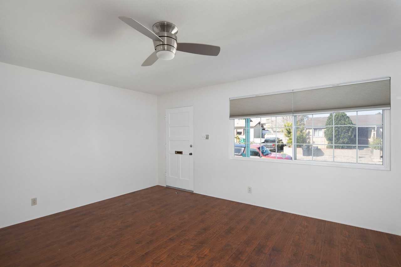 7453-7455 Fulton St - Photo 3 of 14