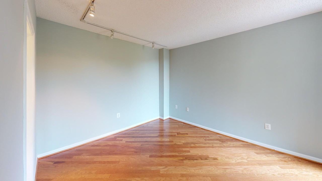 2725 Connecticut Avenue Northwest #608 - Photo 5 of 9