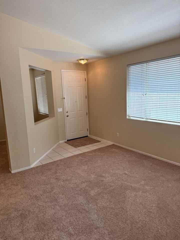 675 Bridgeford Dr - Photo 2 of 21