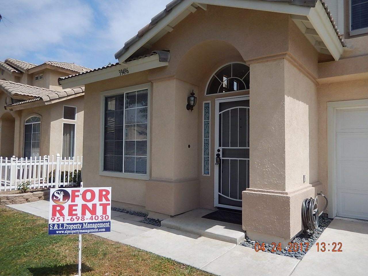 39496 Heatherstone Ct - Photo 2 of 35