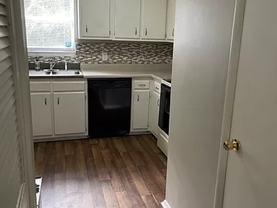 610 Cedarbrook Ct - Photo 1 of 1