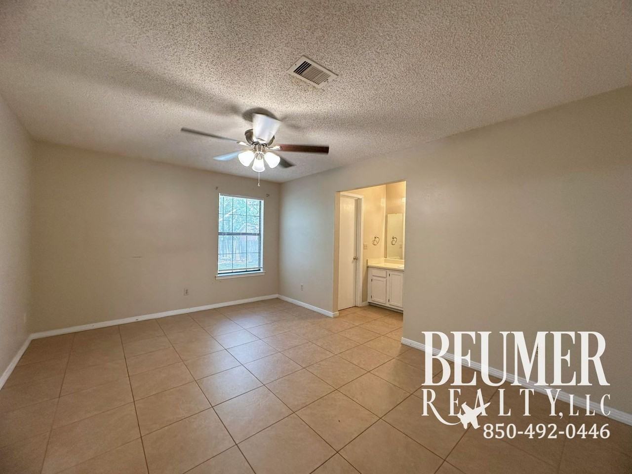 1017 Dog Track Rd - Photo 6 of 20