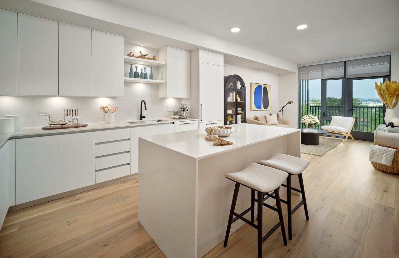 Azure National Landing - Photo 4 of 28