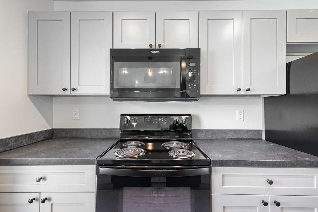 5167 West Side Flats - Photo 2 of 20