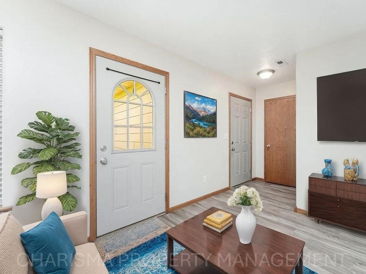 350 S 6th St - Photo 5 of 24