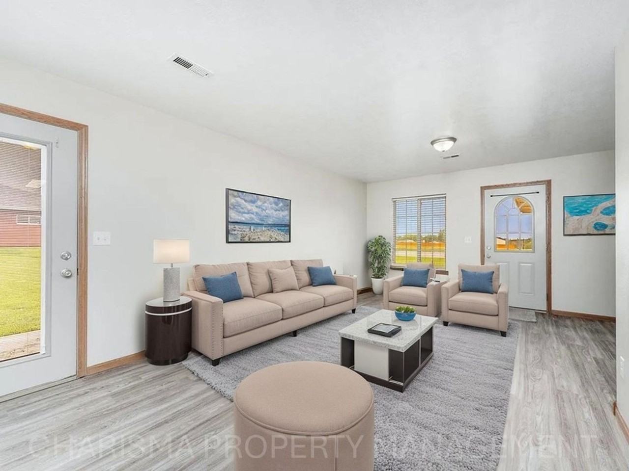 350 S 6th St - Photo 7 of 24