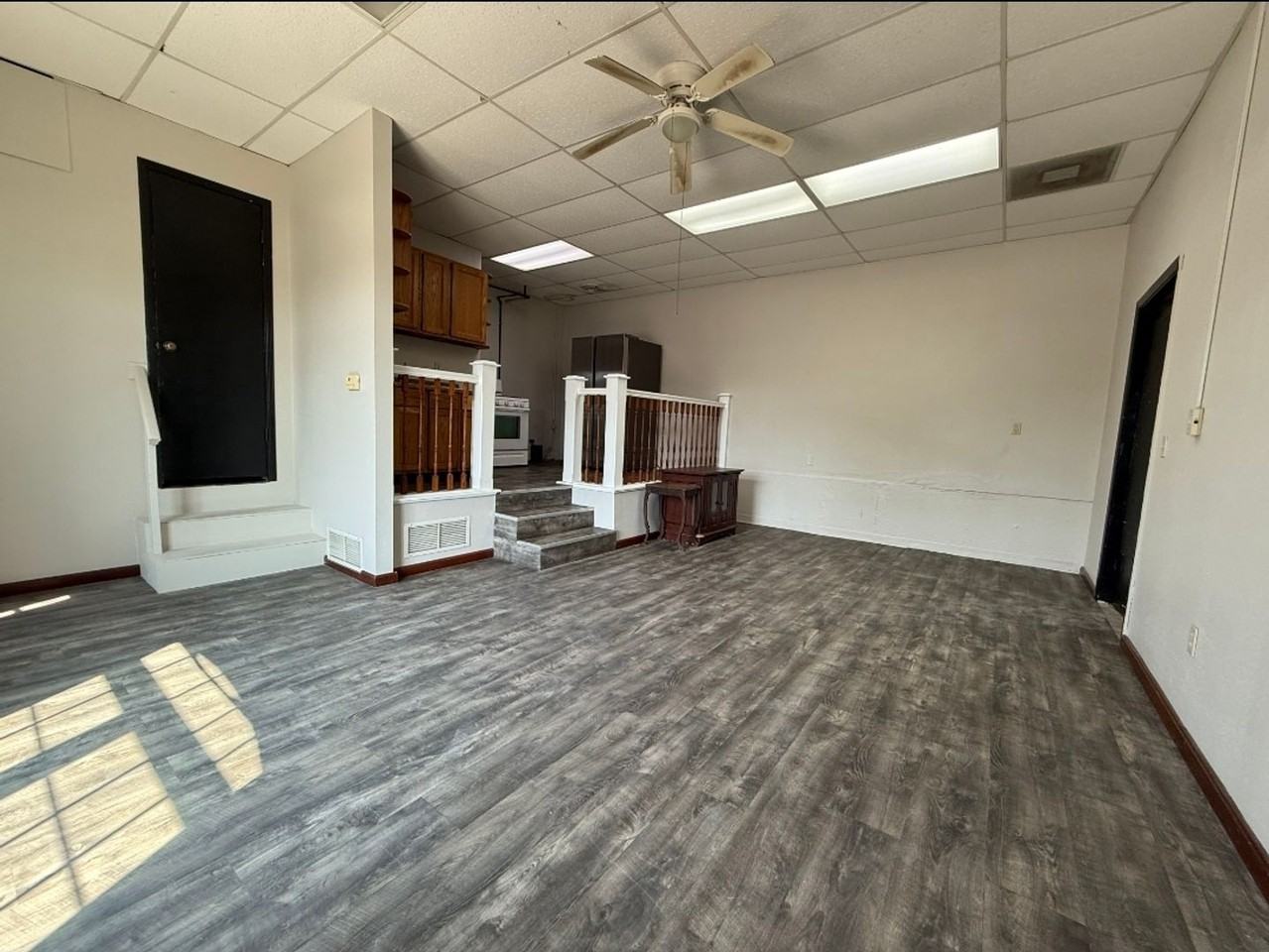 143 Mcclelland St - Photo 2 of 9