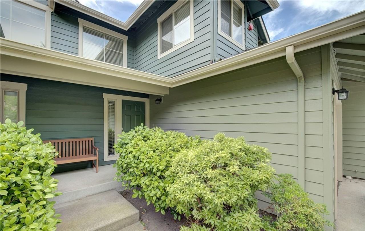 16005 Ne 93rd Way - Photo 2 of 23