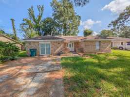 featured image of 5270 Wildwood Dr