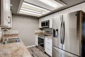 featured image of 692 Nw Hiyu Dr