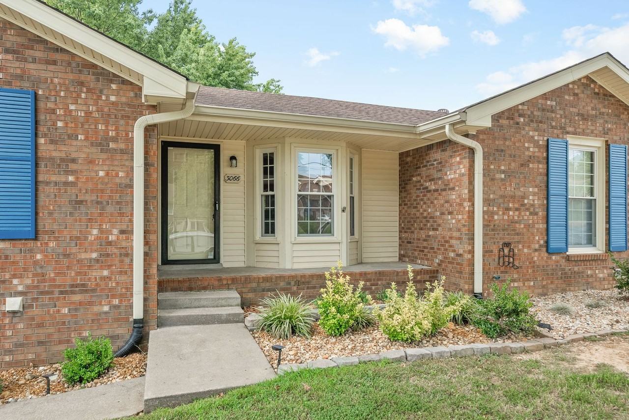 3066 Woody Ln - Photo 3 of 32