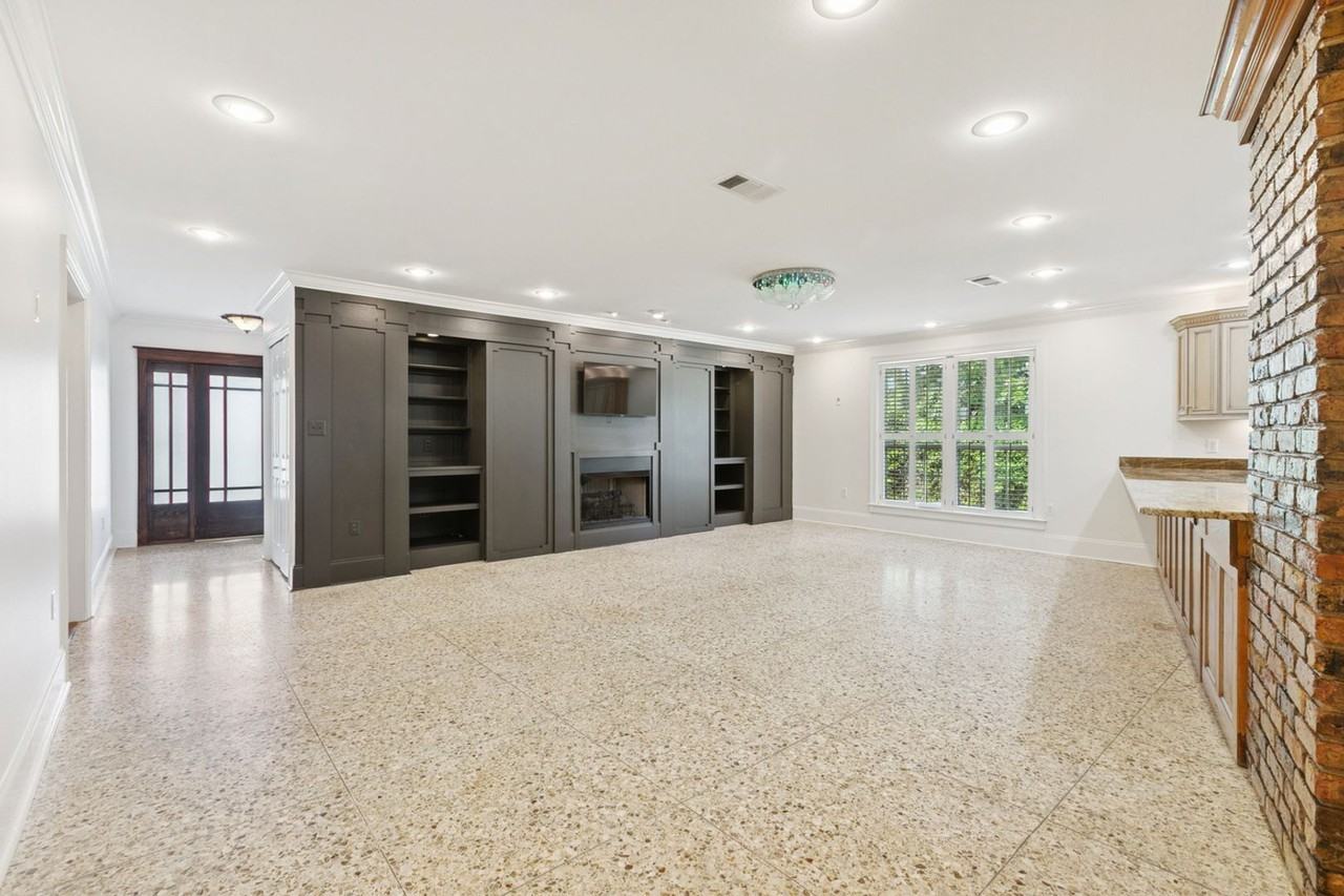 415 Allen Toussaint Blvd - Photo 2 of 12