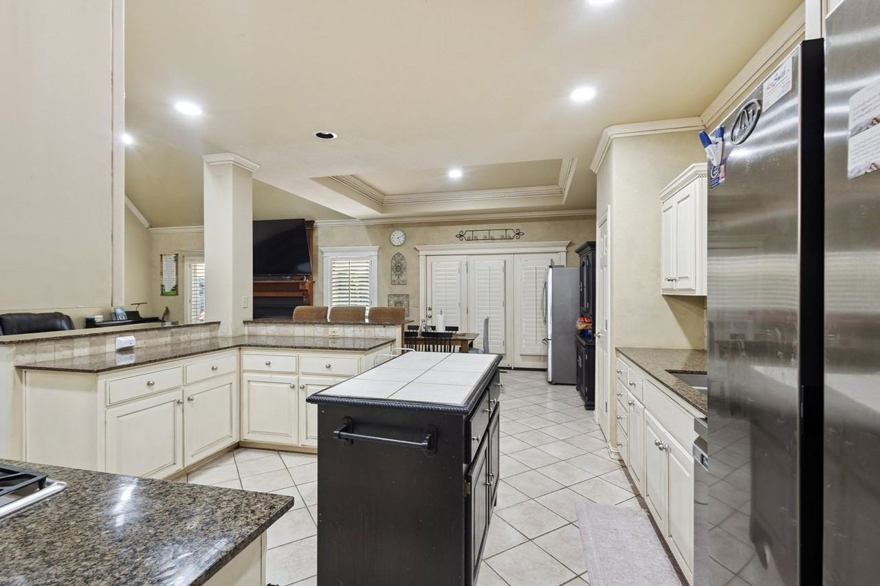 9187 E 118th Pl S - Photo 4 of 40