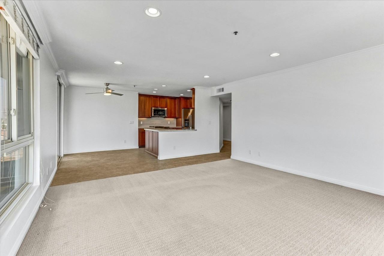 3939 Illinois Street, Unit 4G - Photo 6 of 25