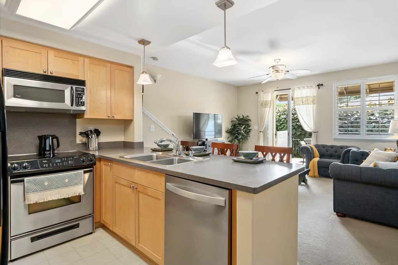 92-1504 Aliinui Drive - Photo 3 of 15