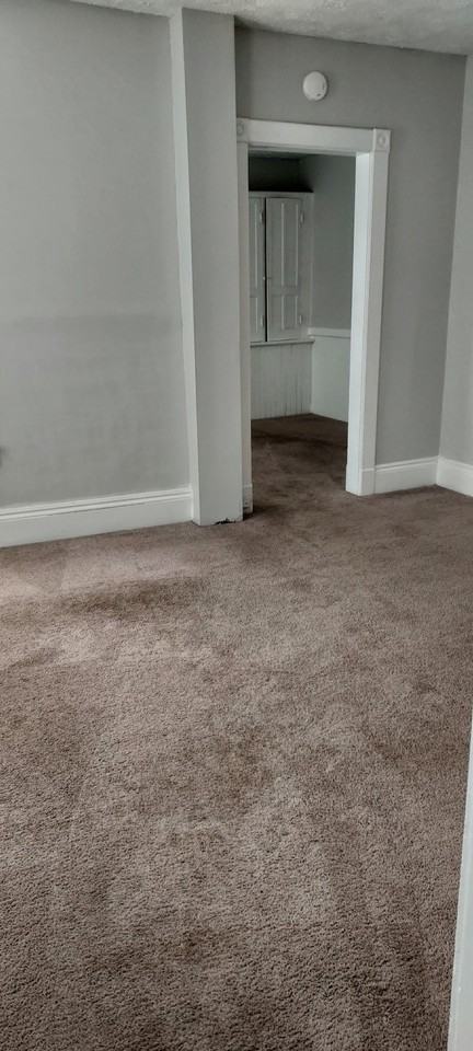 407 Church Street - Photo 4 of 10