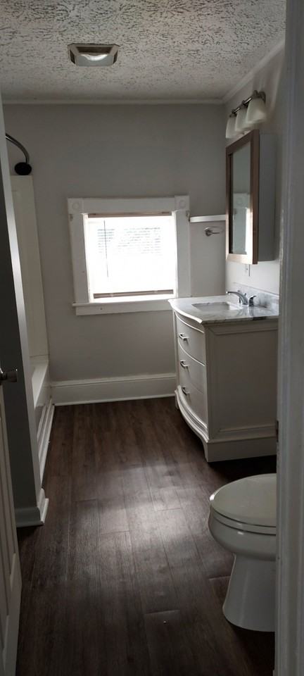 407 Church Street - Photo 6 of 10
