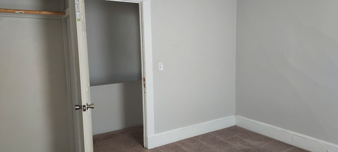 407 Church Street - Photo 7 of 10