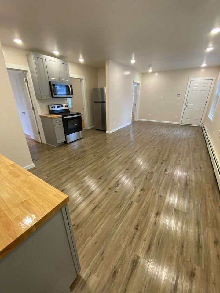 54 Pierce Street - Photo 3 of 11