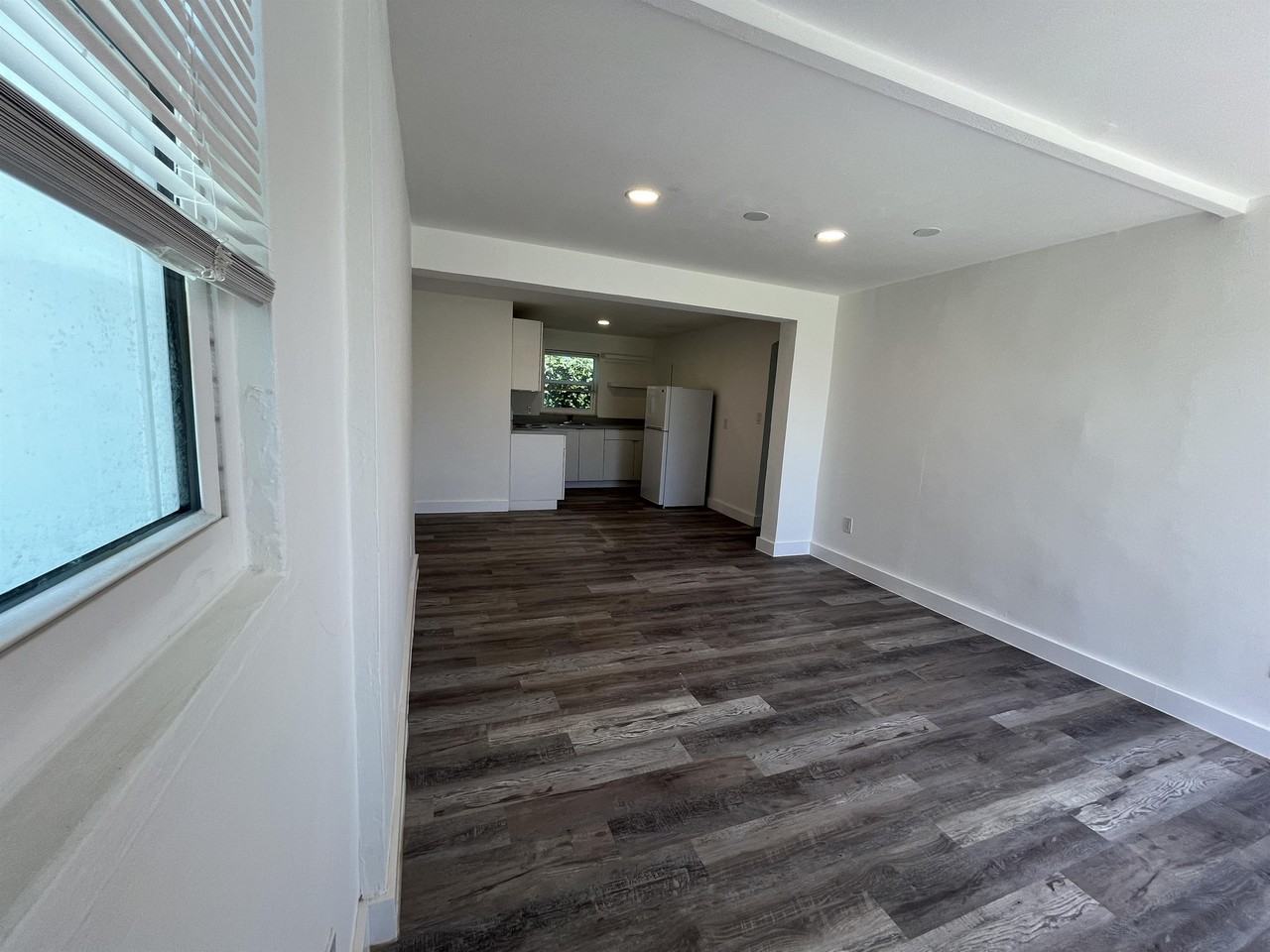 1725 Northeast 148th Street - Photo 4 of 21