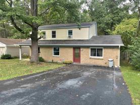 10216 Woodbridge Dr - Photo 1 of 1