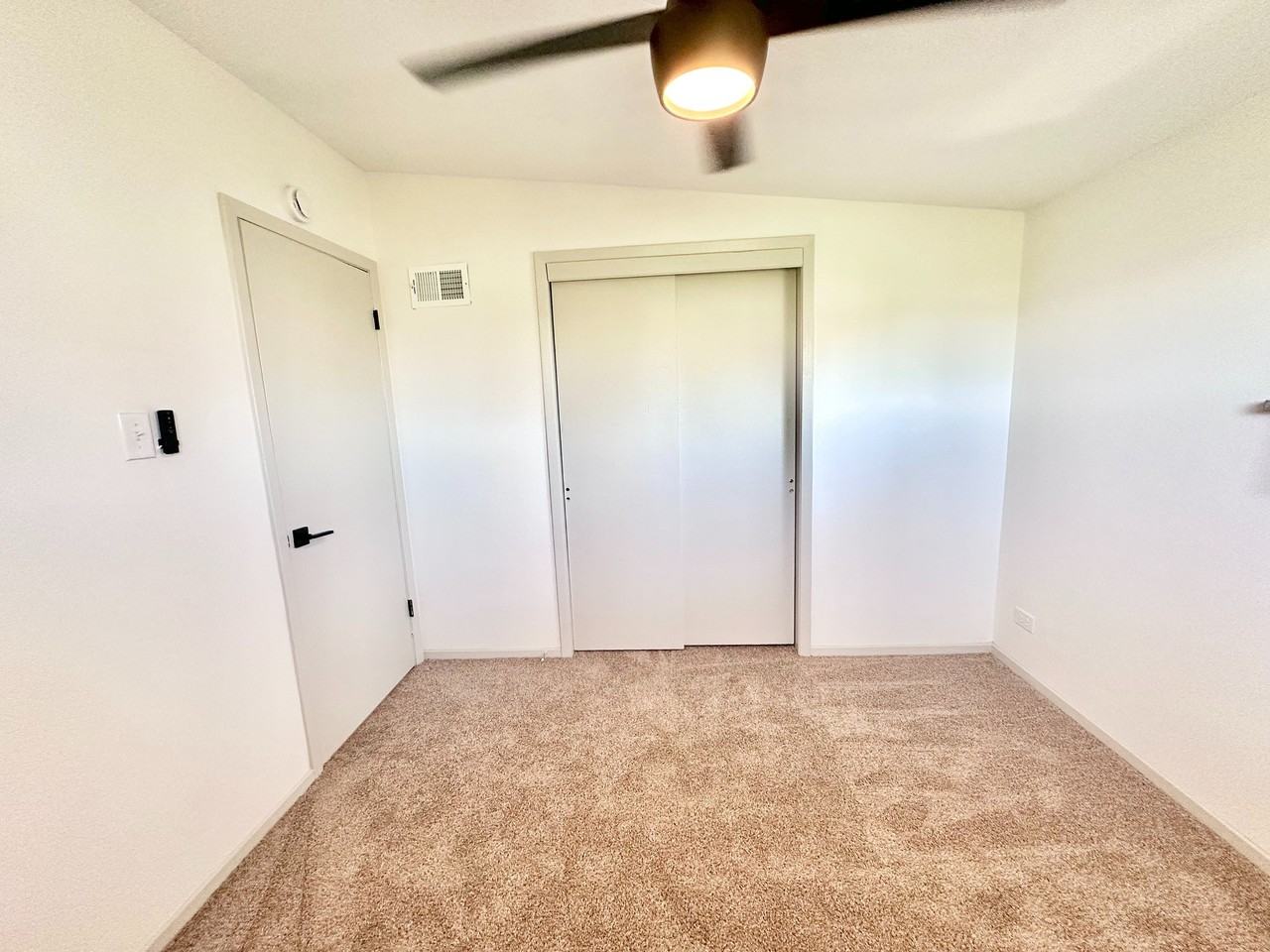 801 Prentice - Photo 7 of 25