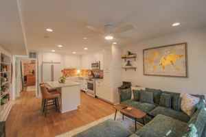 featured image of 52 Chapel St #A