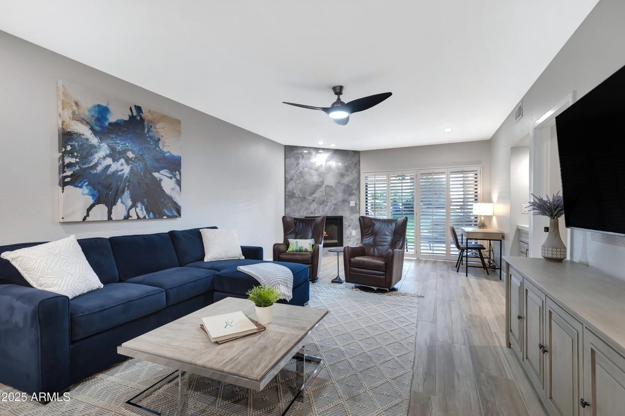 8651 E Royal Palm Rd - Photo 5 of 45