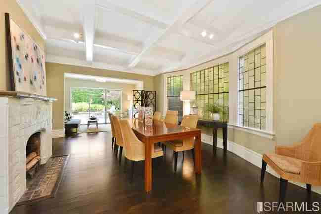 132 Jordan Ave - Photo 3 of 10