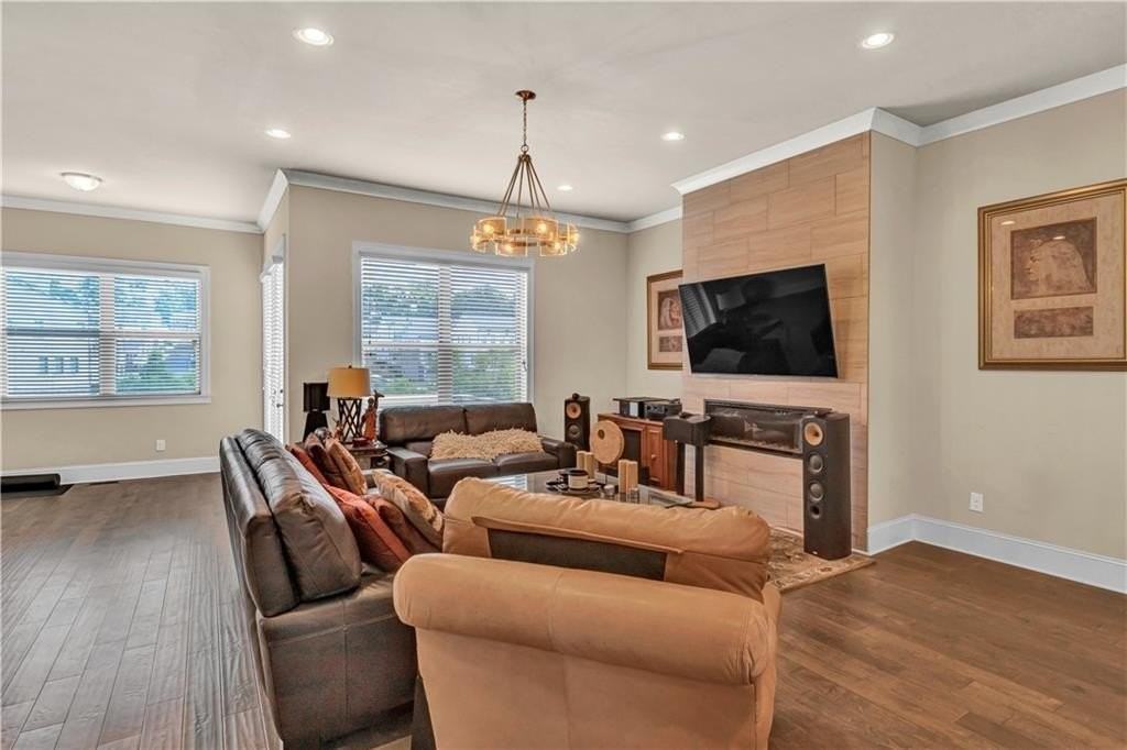 2453 Soft Maple St - Photo 7 of 30