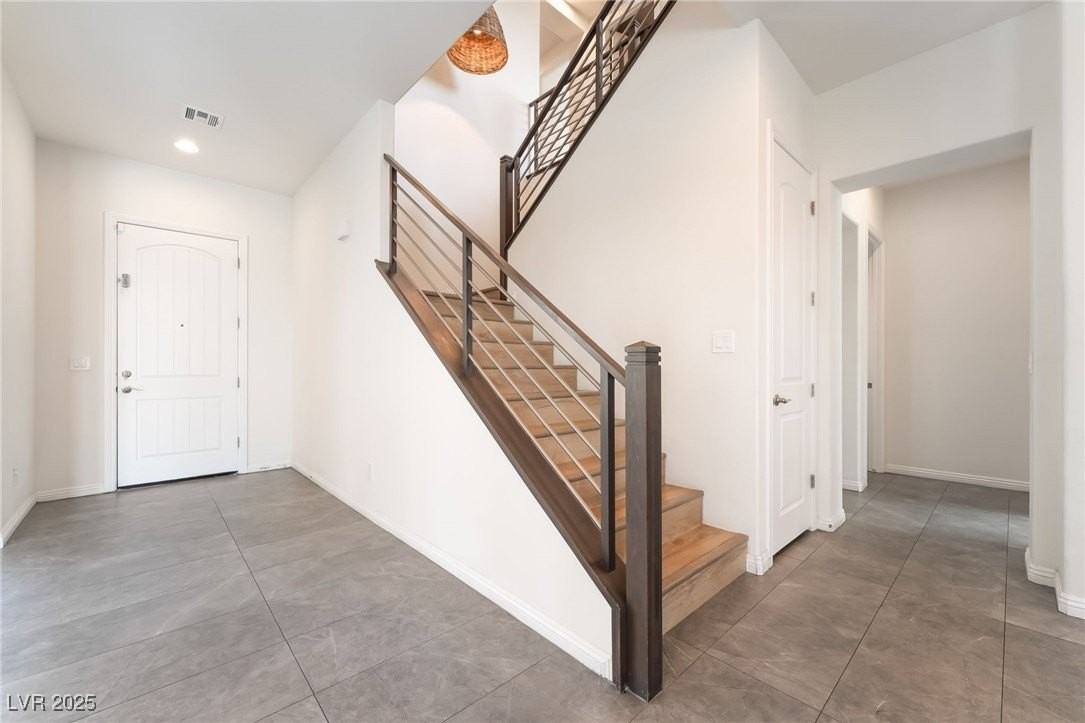 6348 Skystone St - Photo 7 of 31