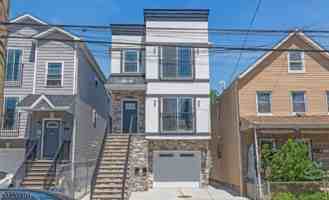 213 Pine St #2 - Photo 1 of 1