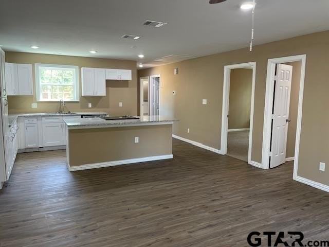 208 Lenox St - Photo 5 of 19