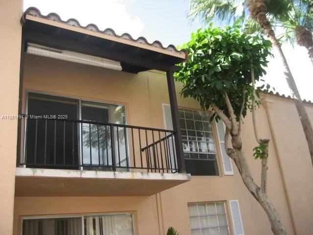 10810 N Kendall Dr #Q18 - Photo 2 of 22