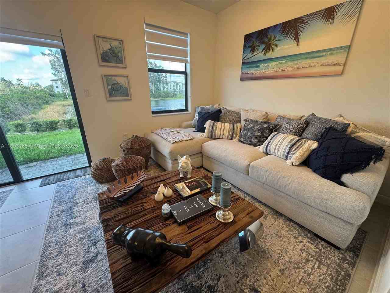 631 Nw 204th St - Photo 7 of 50