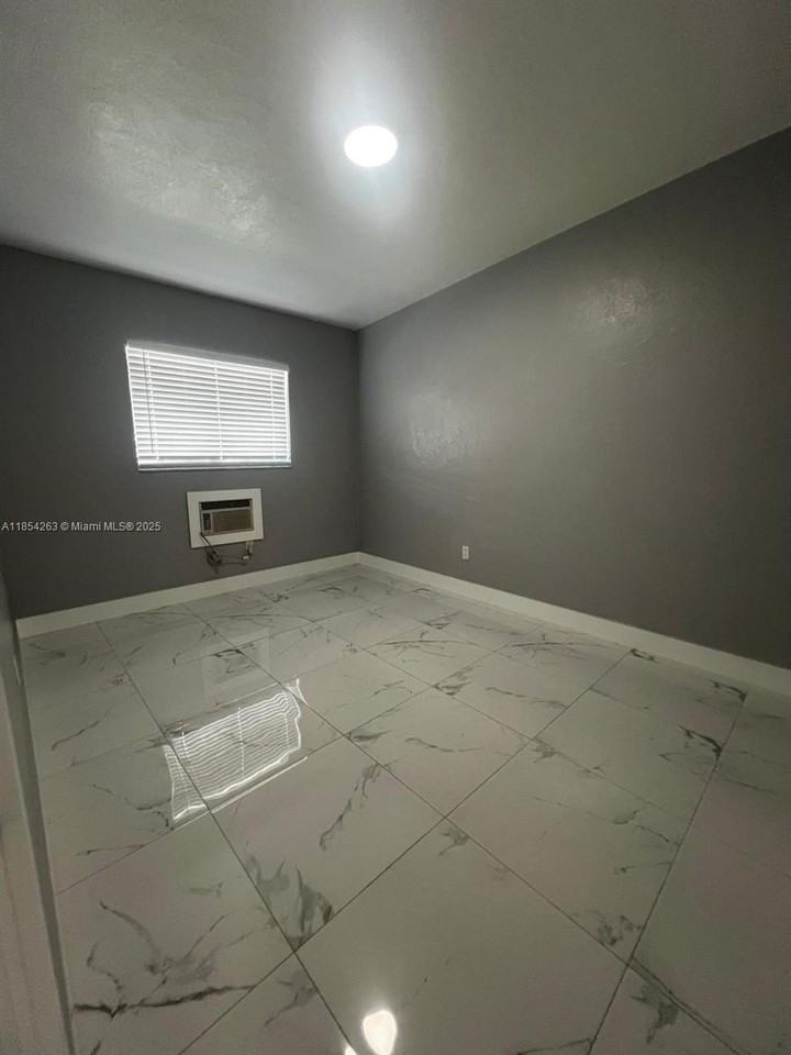 2090 Nw 31st St #2 - Photo 3 of 10