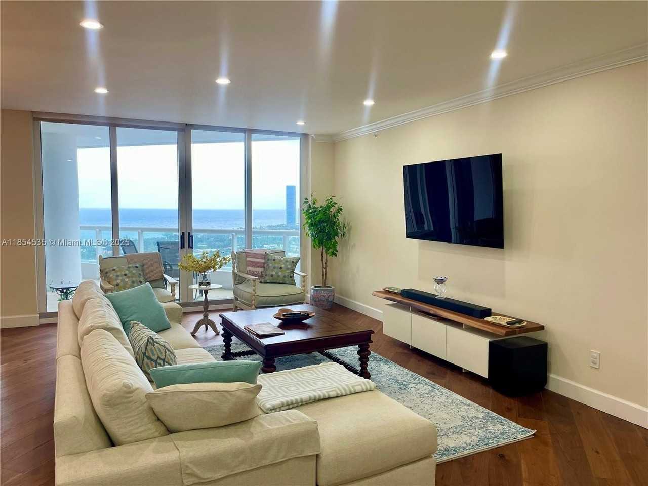 21050 Point Pl #2803 - Photo 2 of 30