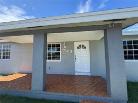7135 Sw 13th St - Photo 1 of 1