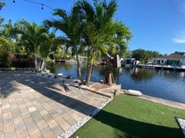 featured image of 1350 Ne 30th St #0