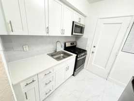 7435 Byron Ave #07 - Photo 1 of 1