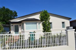 621 Sw 60th Ct #1 - Photo 1 of 1
